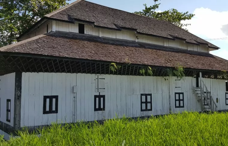 7-Day Sarawak Coastal & Headhunter's Interior Heartland By Bike